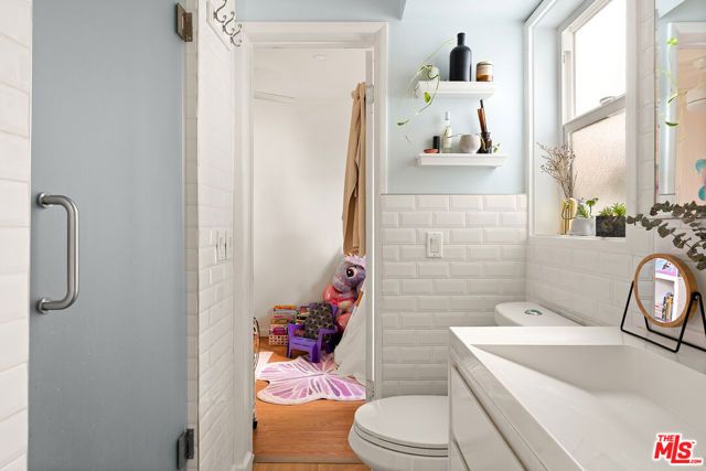 2431 20th Street, Santa Monica, CA 90405