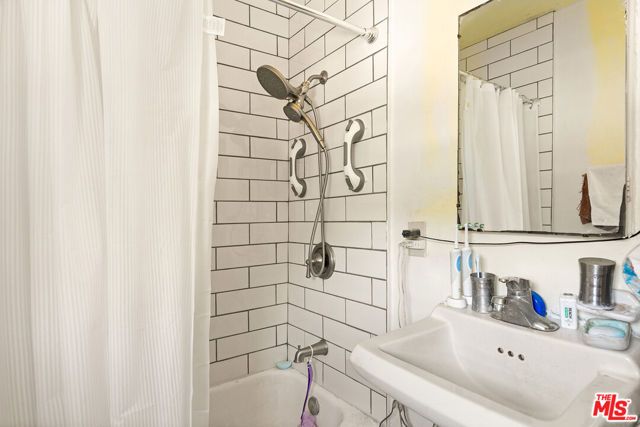 2431 20th Street, Santa Monica, CA 90405