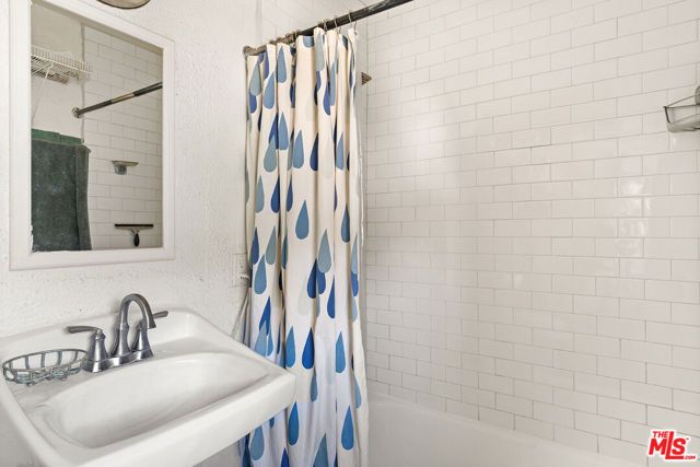 2431 20th Street, Santa Monica, CA 90405