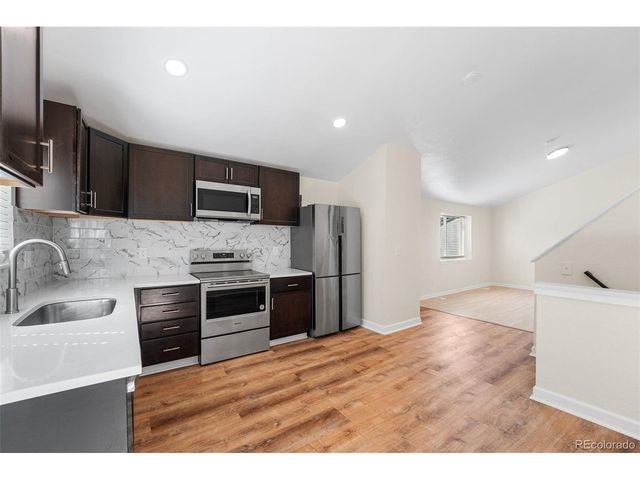 4832 S Genoa St, Centennial, CO 80015