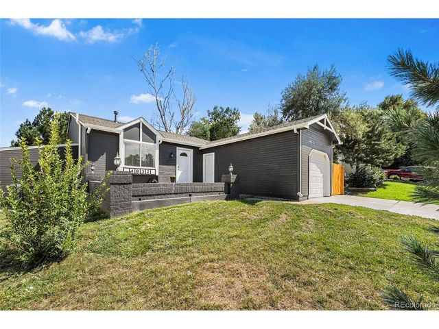 4832 S Genoa St, Centennial, CO 80015