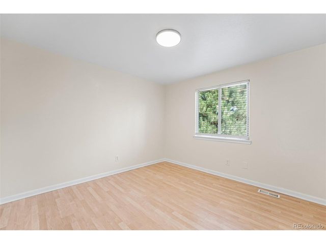 4832 S Genoa St, Centennial, CO 80015
