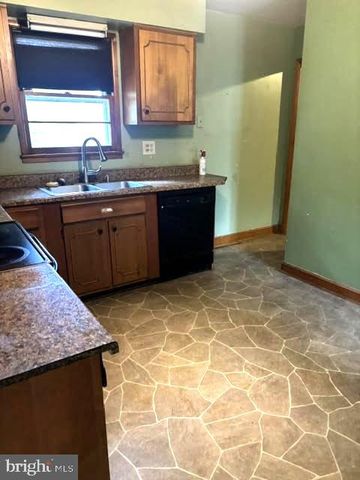 2221 TONGA DR, Fort Washington, MD 20744
