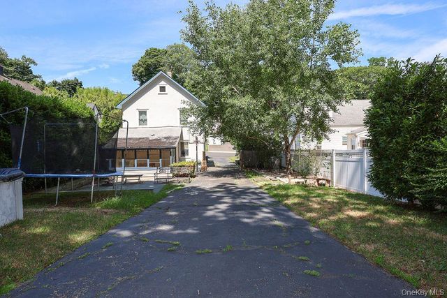 81 Summers Street, Oyster Bay, NY 11771