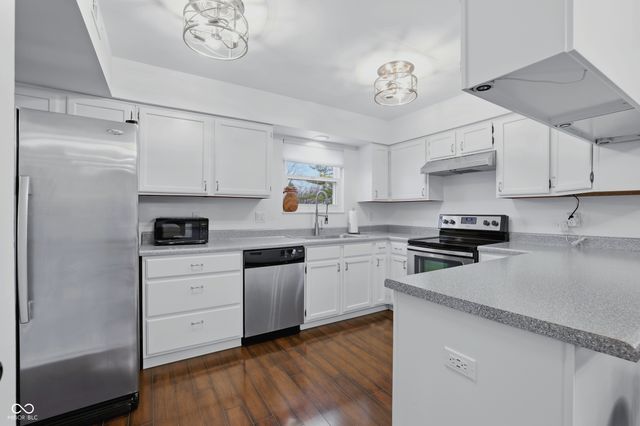 7888 Dawson Drive, Fishers, IN 46038