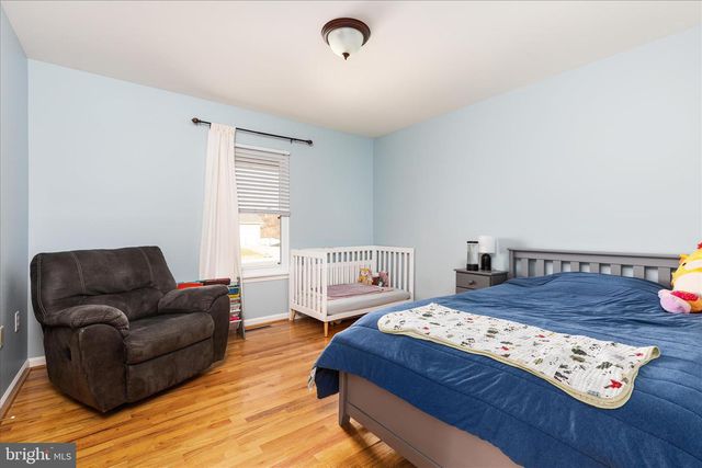 1112 ASHBY ST, Front Royal, VA 22630