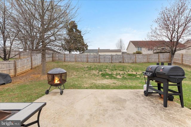 1112 ASHBY ST, Front Royal, VA 22630