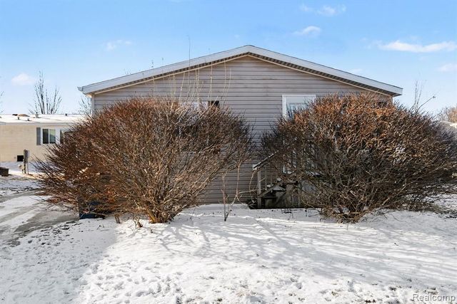 2055 Cedar Circle, Clio, MI 48420