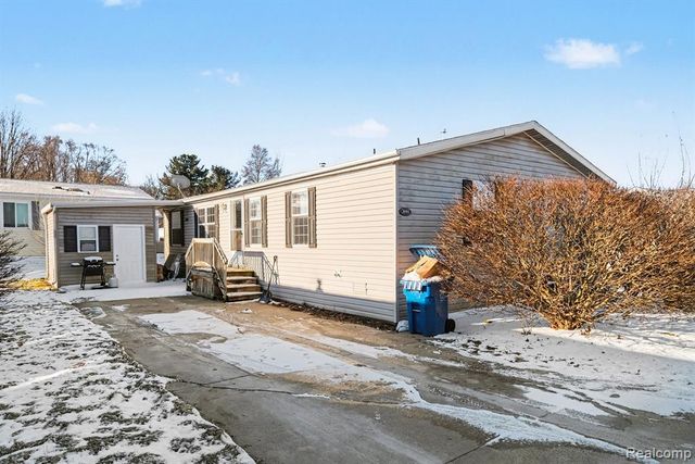 2055 Cedar Circle, Clio, MI 48420
