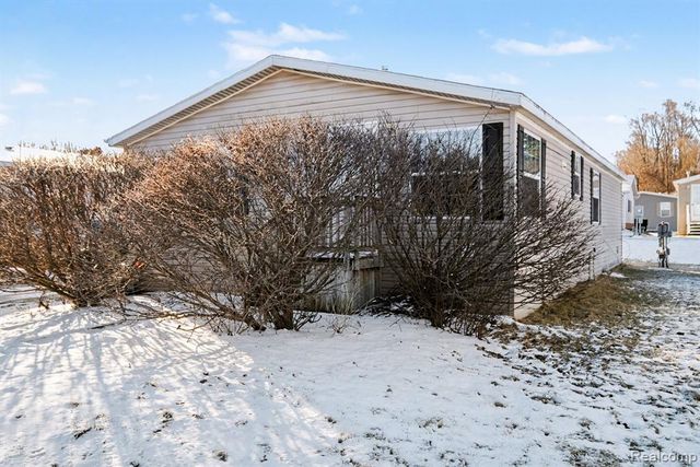 2055 Cedar Circle, Clio, MI 48420