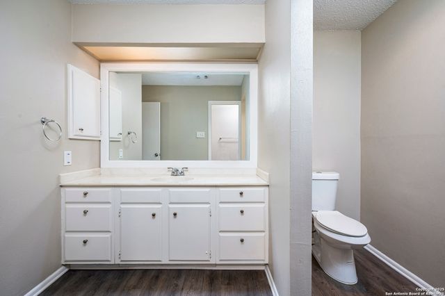 1819 Babcock Rd Apt 704, San Antonio, TX 78229