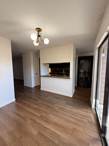 4159 Steck Ave 158, Austin, TX 78759