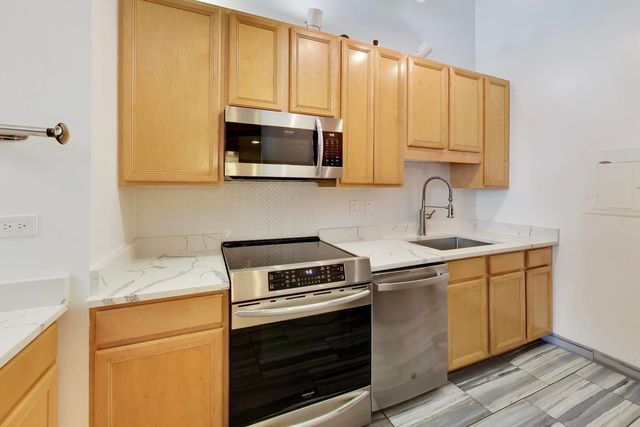 801 S WELLS Street 208, Chicago, IL 60607