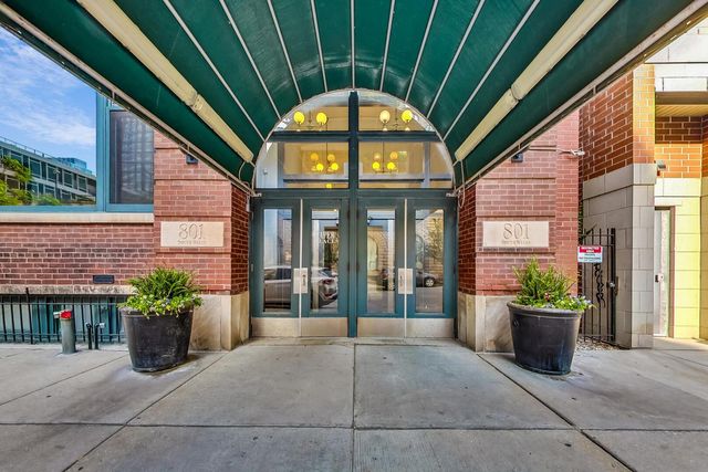 801 S WELLS Street 208, Chicago, IL 60607