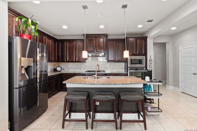 2838 Cliff Canyon, San Antonio, TX 78259