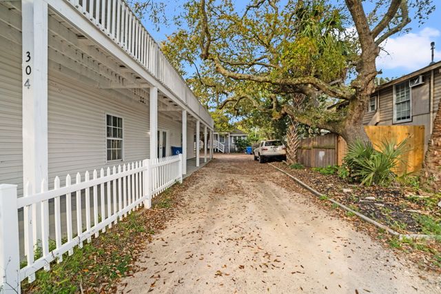 304 1st Avenue, Myrtle Beach, SC 29577
