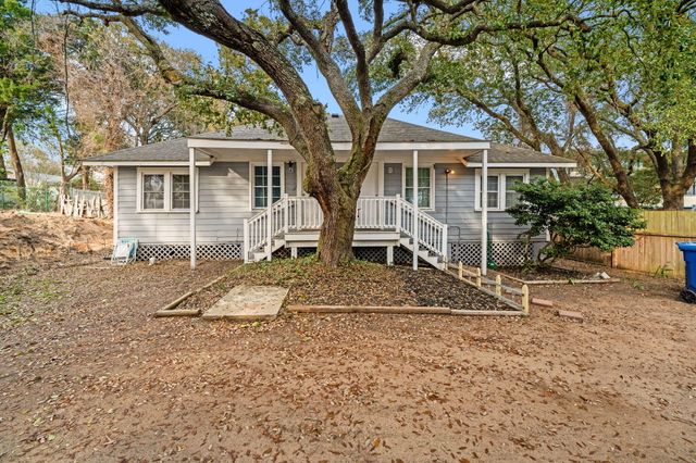 304 1st Avenue, Myrtle Beach, SC 29577