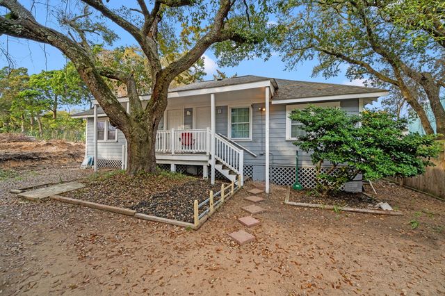 304 1st Avenue, Myrtle Beach, SC 29577