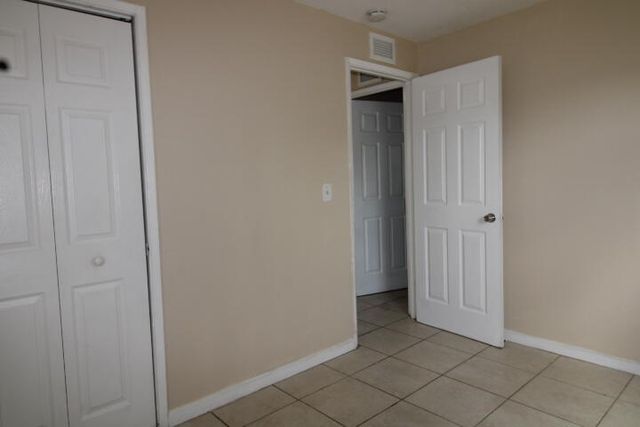 1561 W 11th Street, Riviera Beach, FL 33404