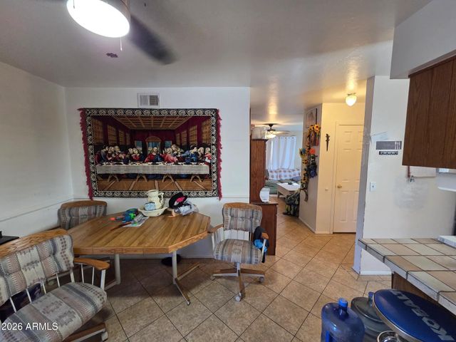 2219 S ROYAL PALM Road, Apache Junction, AZ 85119