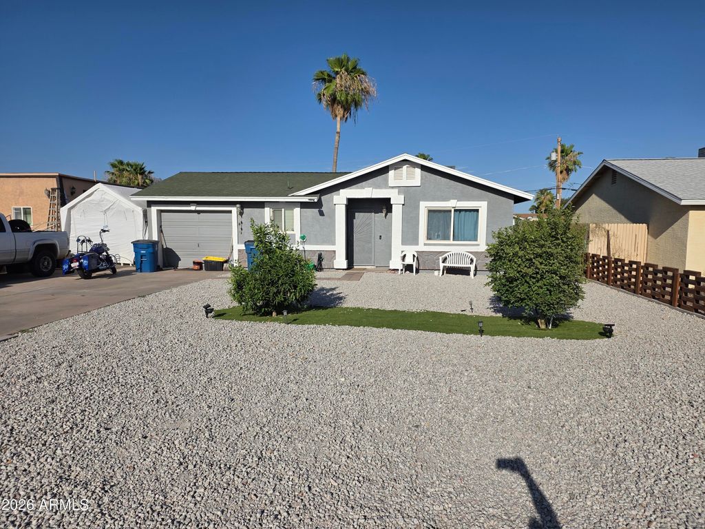 2219 S ROYAL PALM Road, Apache Junction, AZ 85119