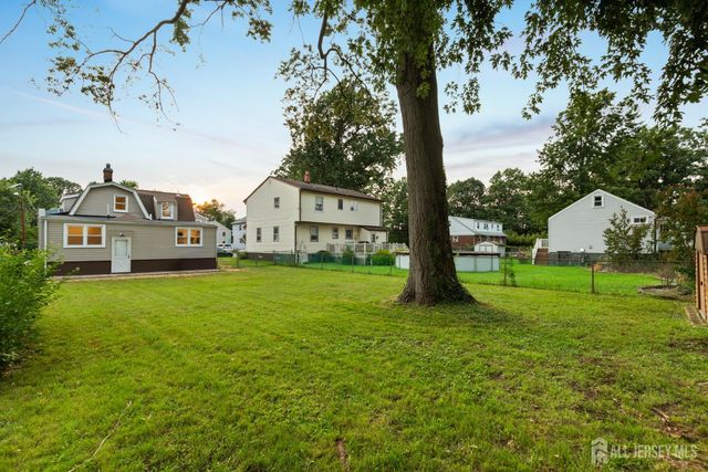 180 cutter Avenue, Fords, NJ 08863
