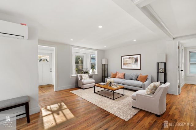 180 cutter Avenue, Fords, NJ 08863
