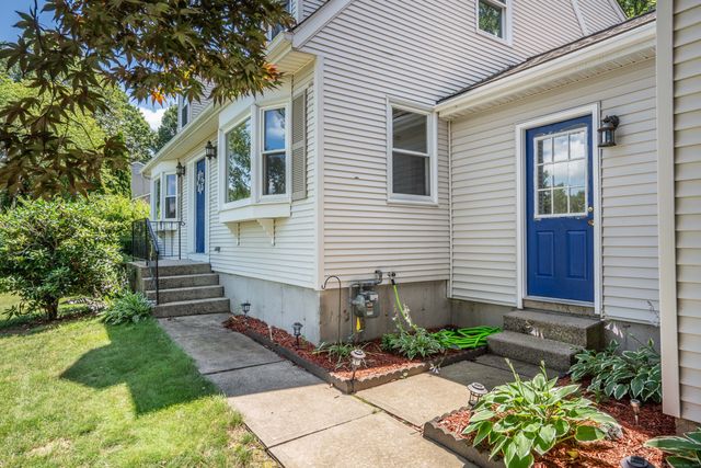 29 Northmont Rd Extension, Bristol, CT 06010
