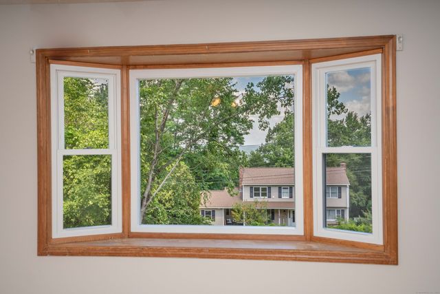 29 Northmont Rd Extension, Bristol, CT 06010