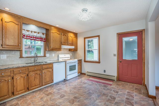 29 Northmont Rd Extension, Bristol, CT 06010