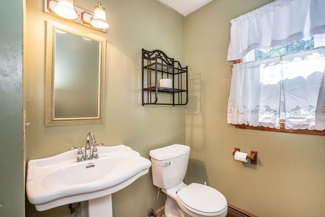 29 Northmont Rd Extension, Bristol, CT 06010