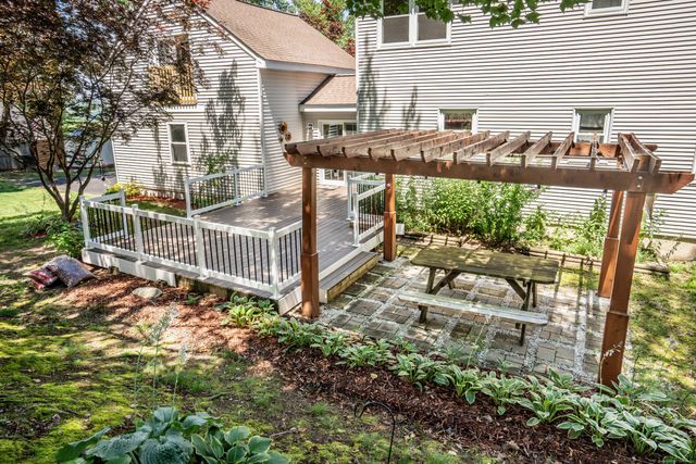 29 Northmont Rd Extension, Bristol, CT 06010
