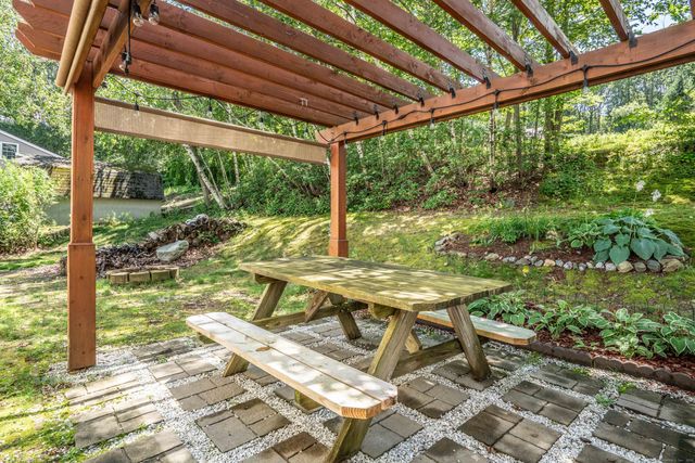 29 Northmont Rd Extension, Bristol, CT 06010