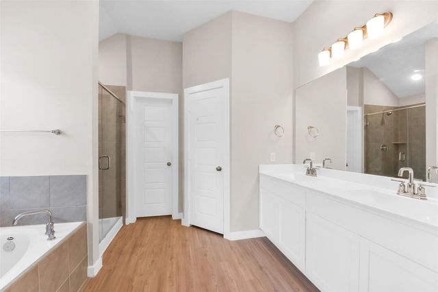 7607 Tramontana Lane, Baytown, TX 77523