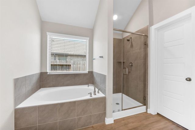 7607 Tramontana Lane, Baytown, TX 77523