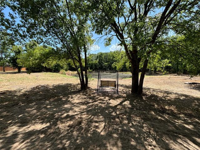 240 Teakwood Drive, Princeton, TX 75407