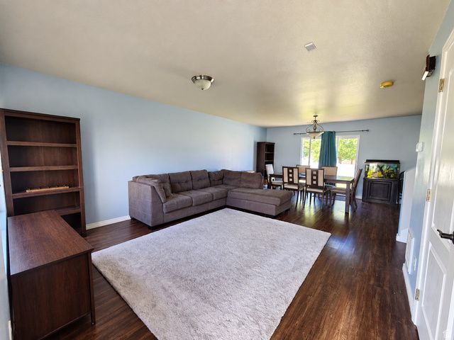 876 W 210 S, Spanish Fork, UT 84660