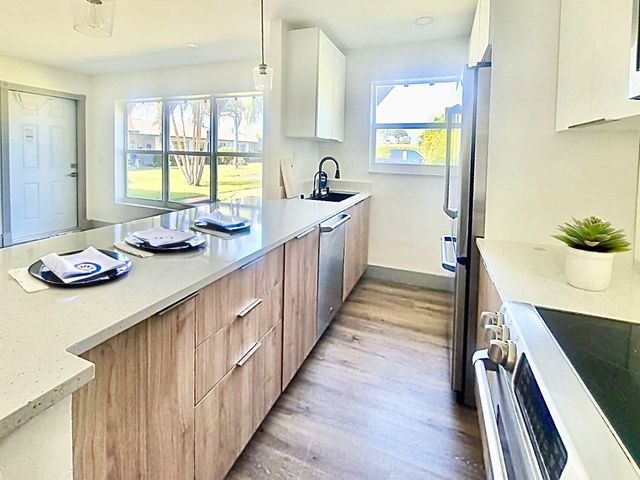 892 High Point Boulevard N C, Delray Beach, FL 33445