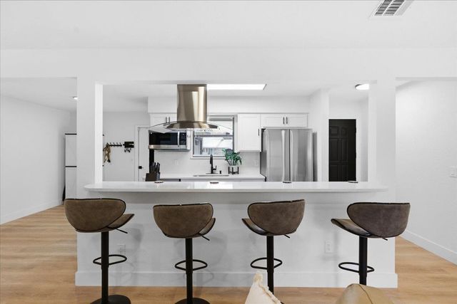 11682 Tyndel Creek Dr, Jacksonville, FL 32223