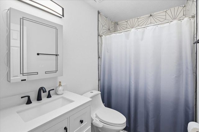 11682 Tyndel Creek Dr, Jacksonville, FL 32223