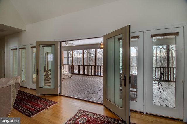 812 STEEPLE CHASE LN, Martinsburg, WV 25404