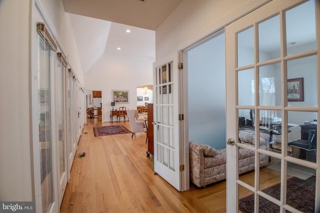 812 STEEPLE CHASE LN, Martinsburg, WV 25404