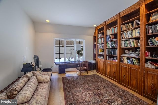 812 STEEPLE CHASE LN, Martinsburg, WV 25404