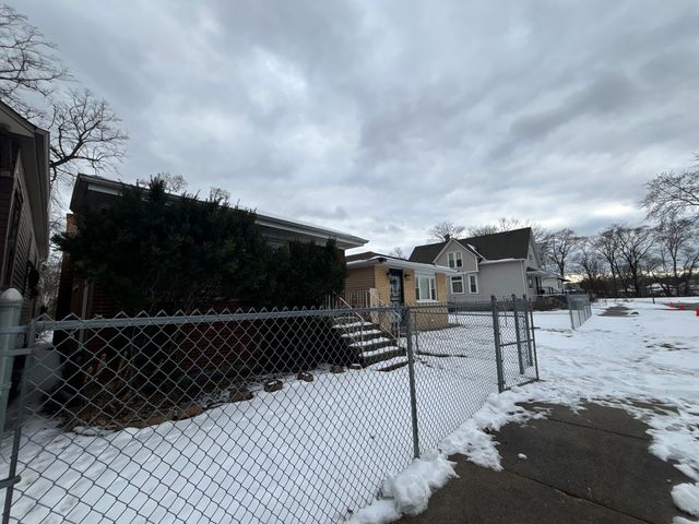 335 W 106th Place, Chicago, IL 60628