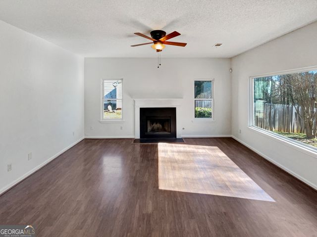 2438 Briar Knoll Road, Lithonia, GA 30058