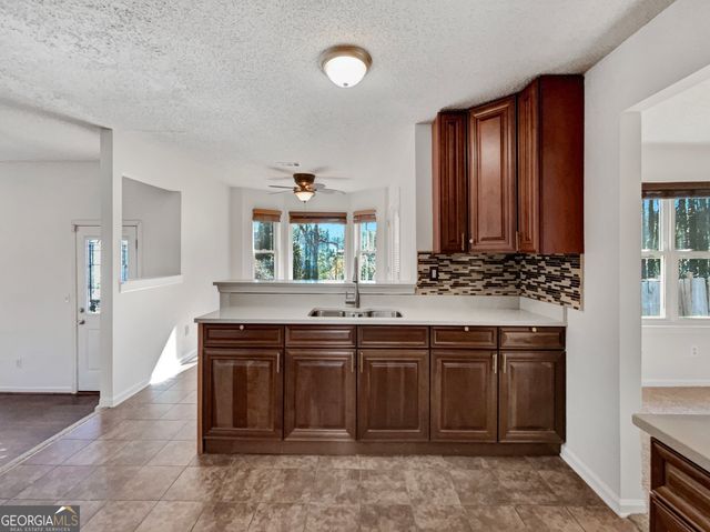 2438 Briar Knoll Road, Lithonia, GA 30058