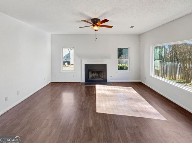 2438 Briar Knoll Road, Lithonia, GA 30058