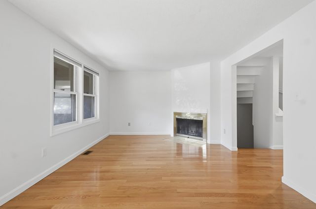 45 Stacey Circle, Windham, NH 03087