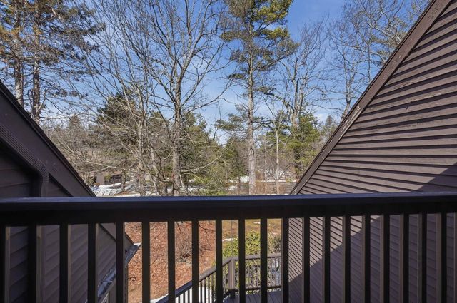 45 Stacey Circle, Windham, NH 03087