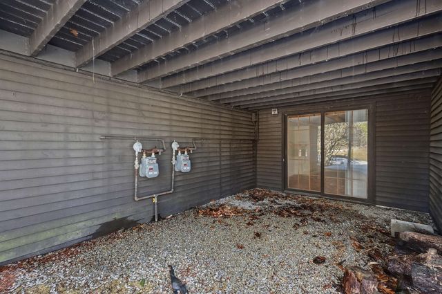 45 Stacey Circle, Windham, NH 03087